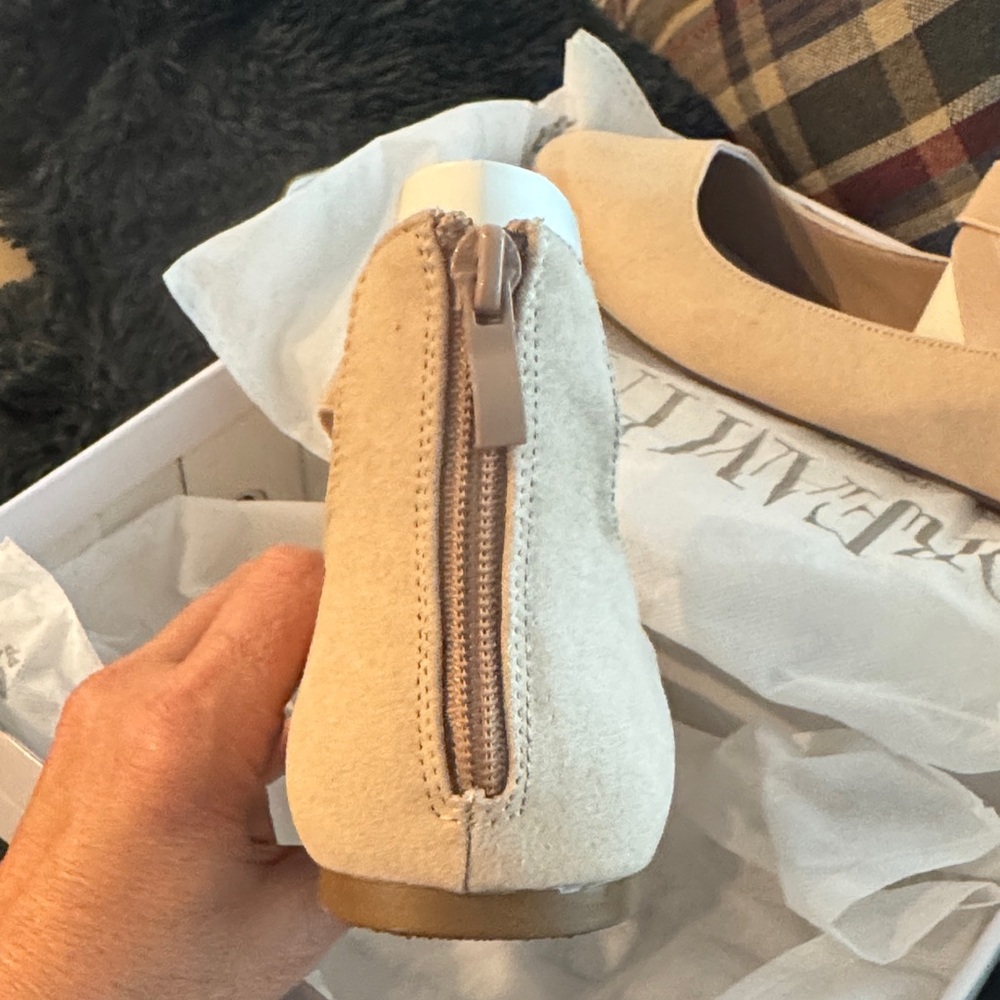 Elegant nude(cream) Ballet Flats - Picture 3 of 7